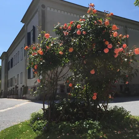 Flat By Grazrentals With Garden View & Parking Included Appartamento