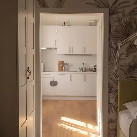 Flat By Grazrentals With Garden View & Parking Included Apartament